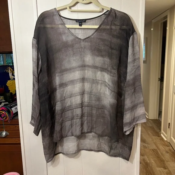 Eileen Fisher 100% silk sheer top - M - Picture 1 of 3